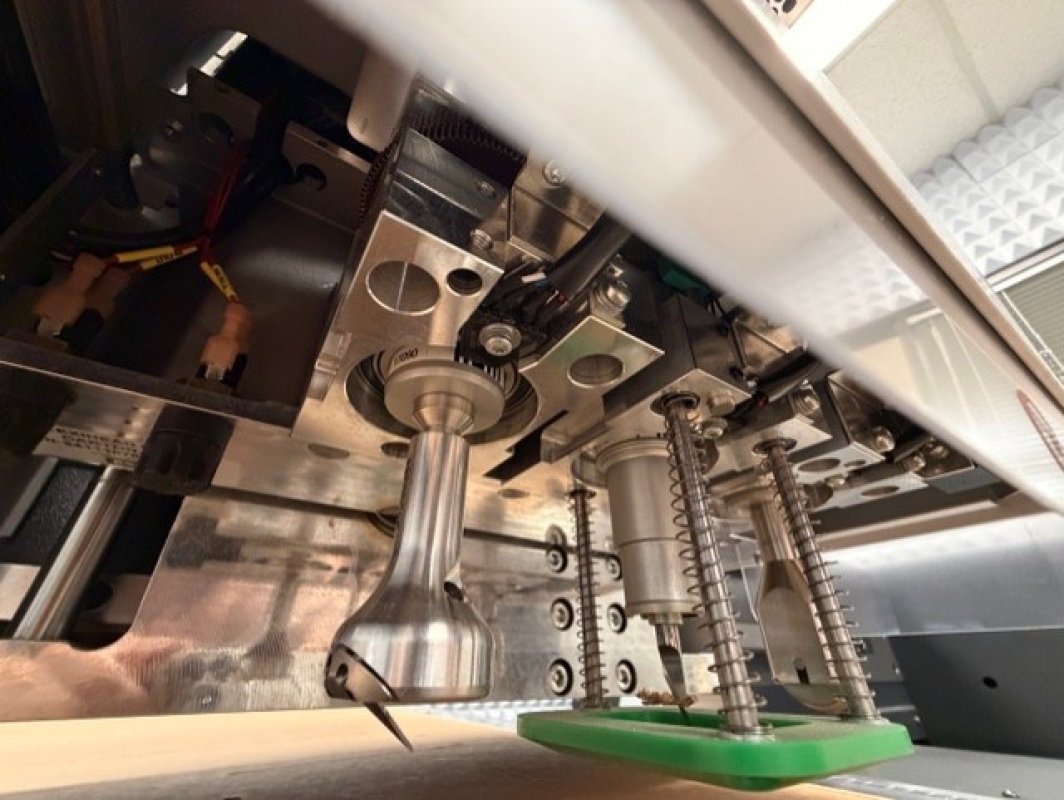 2018 Kongsberg X20 - Sample Maker Table
