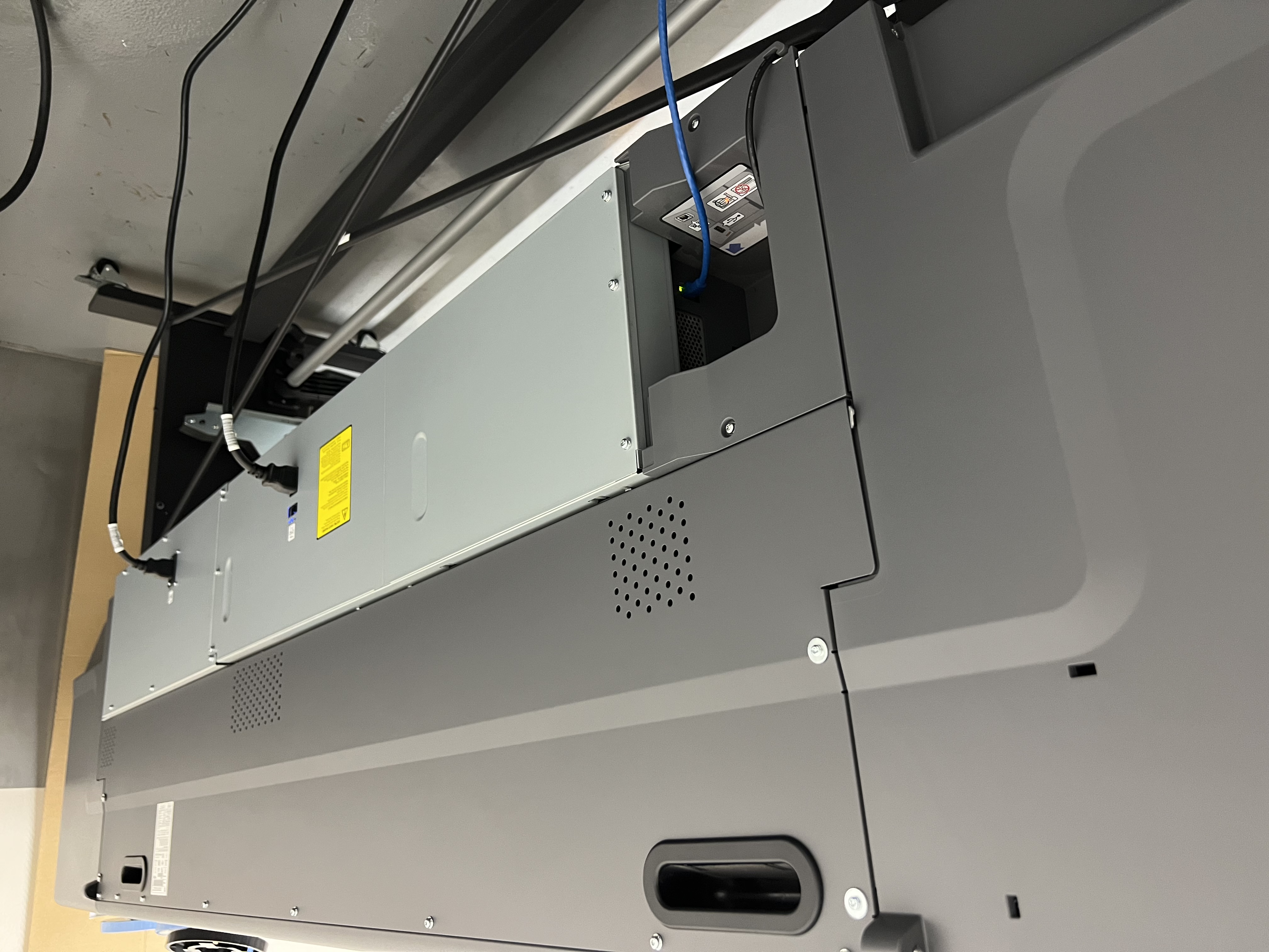 2014 Hewlett-Packard HPL360