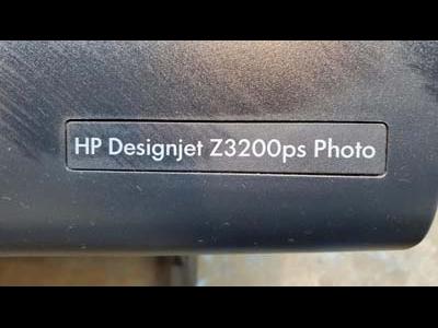 2010 Hewlett-Packard Z3200PS