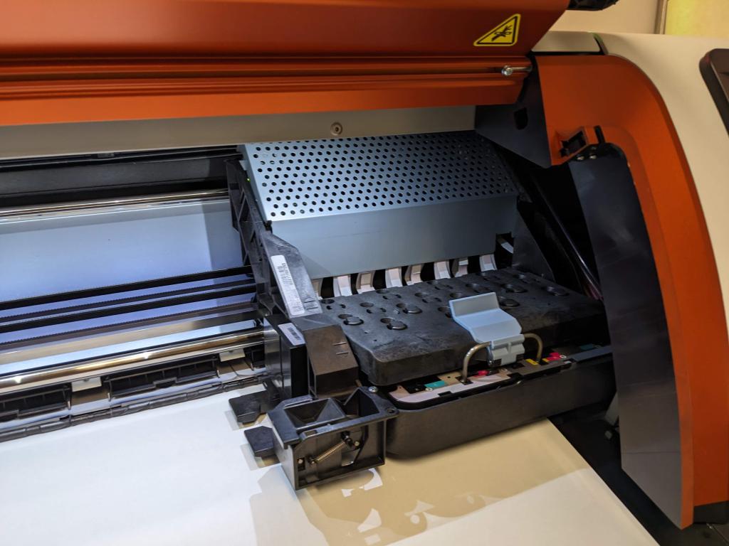 2019 Hewlett-Packard Stitch S500