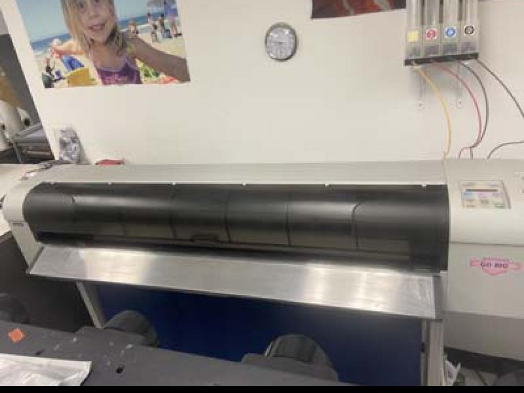 Unknown Mutoh R900c
