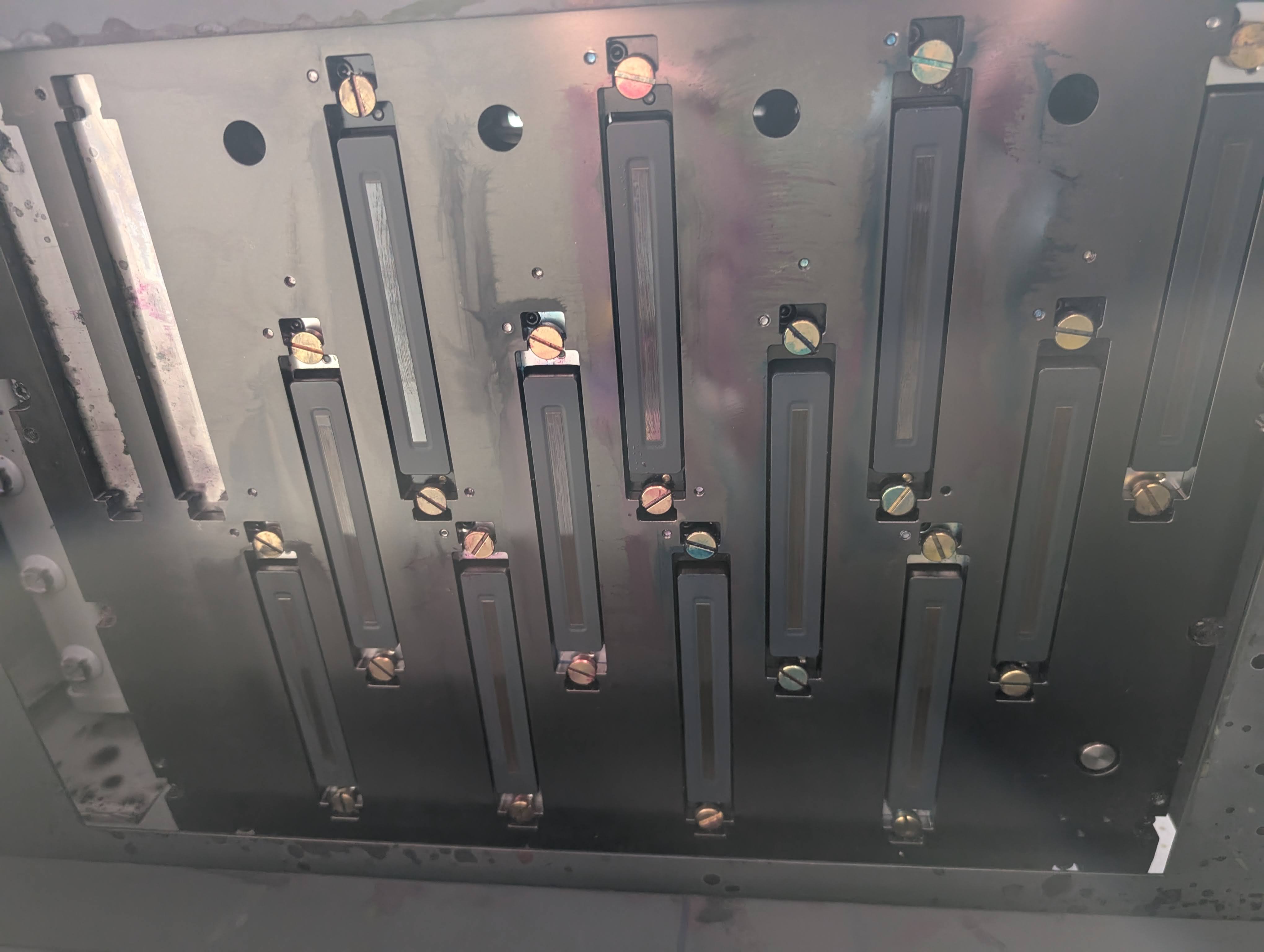2019 Flora XTRA 2512LED