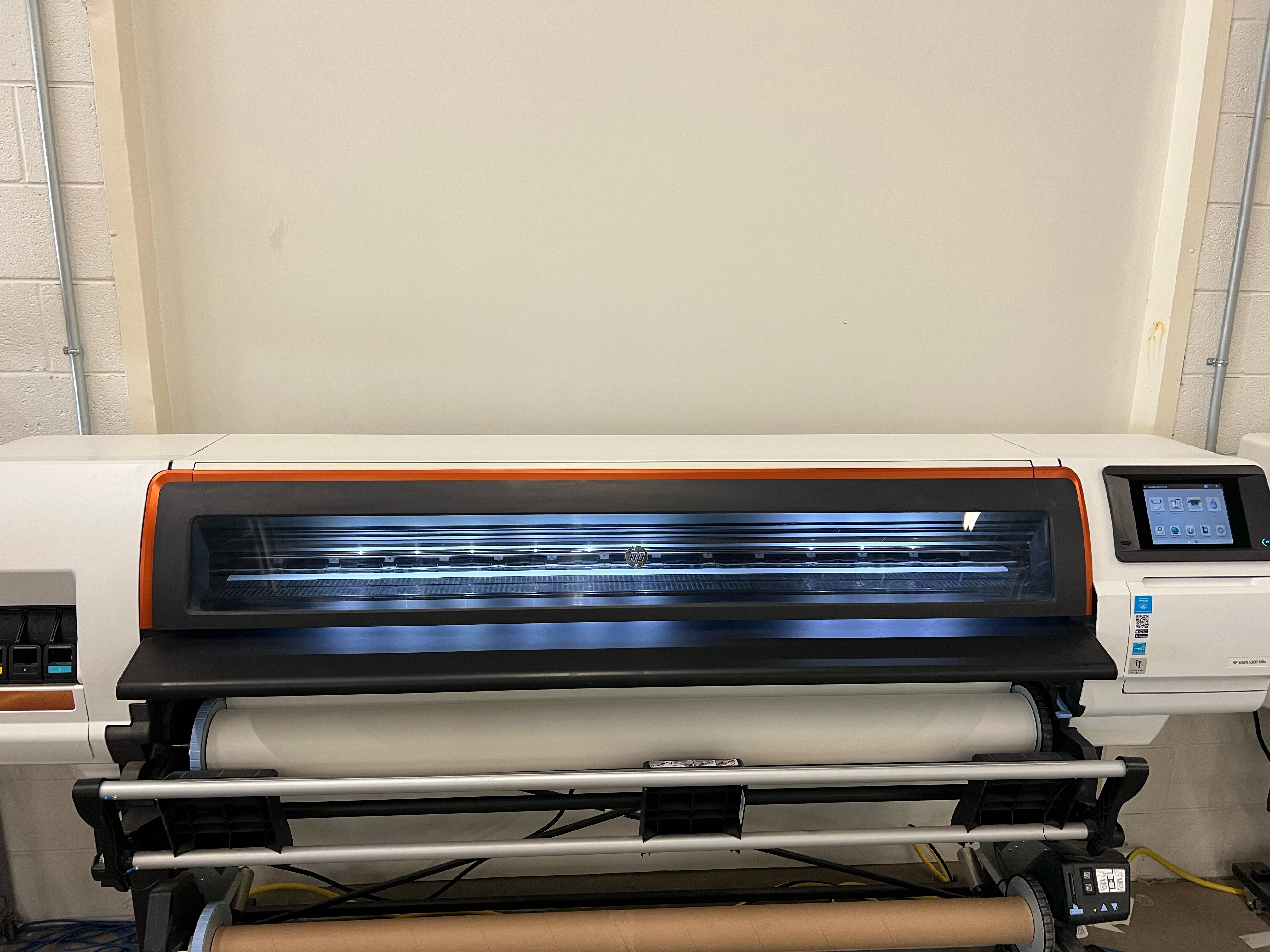 2019 Hewlett-Packard Stitch S300