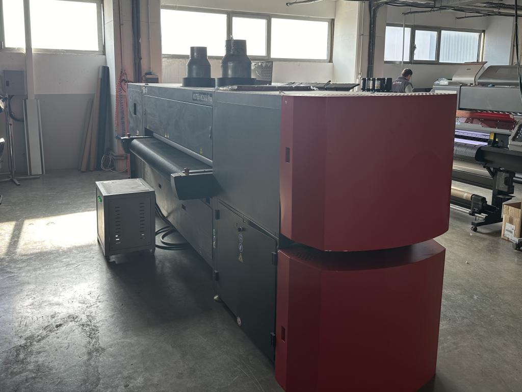 2014 EFI-VUTEk H2000 pro