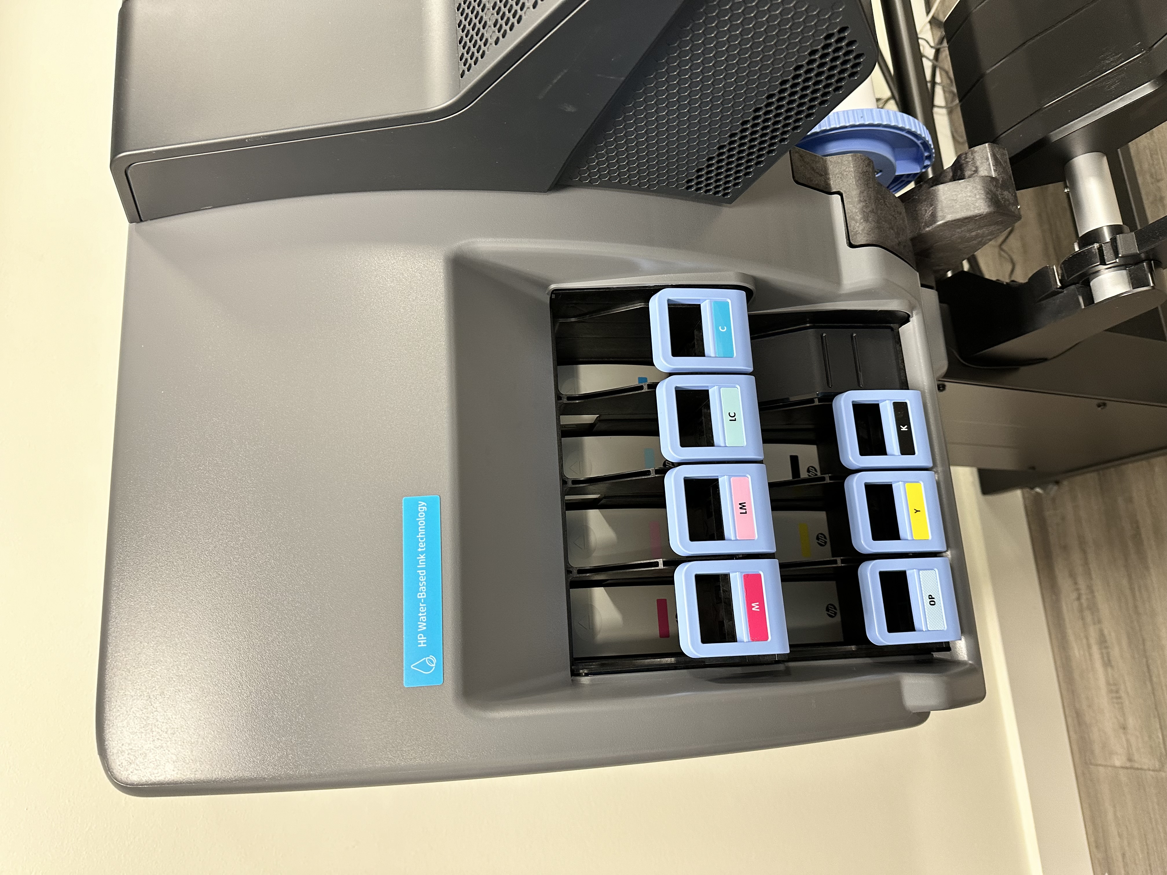 2022 Hewlett-Packard Latex 115