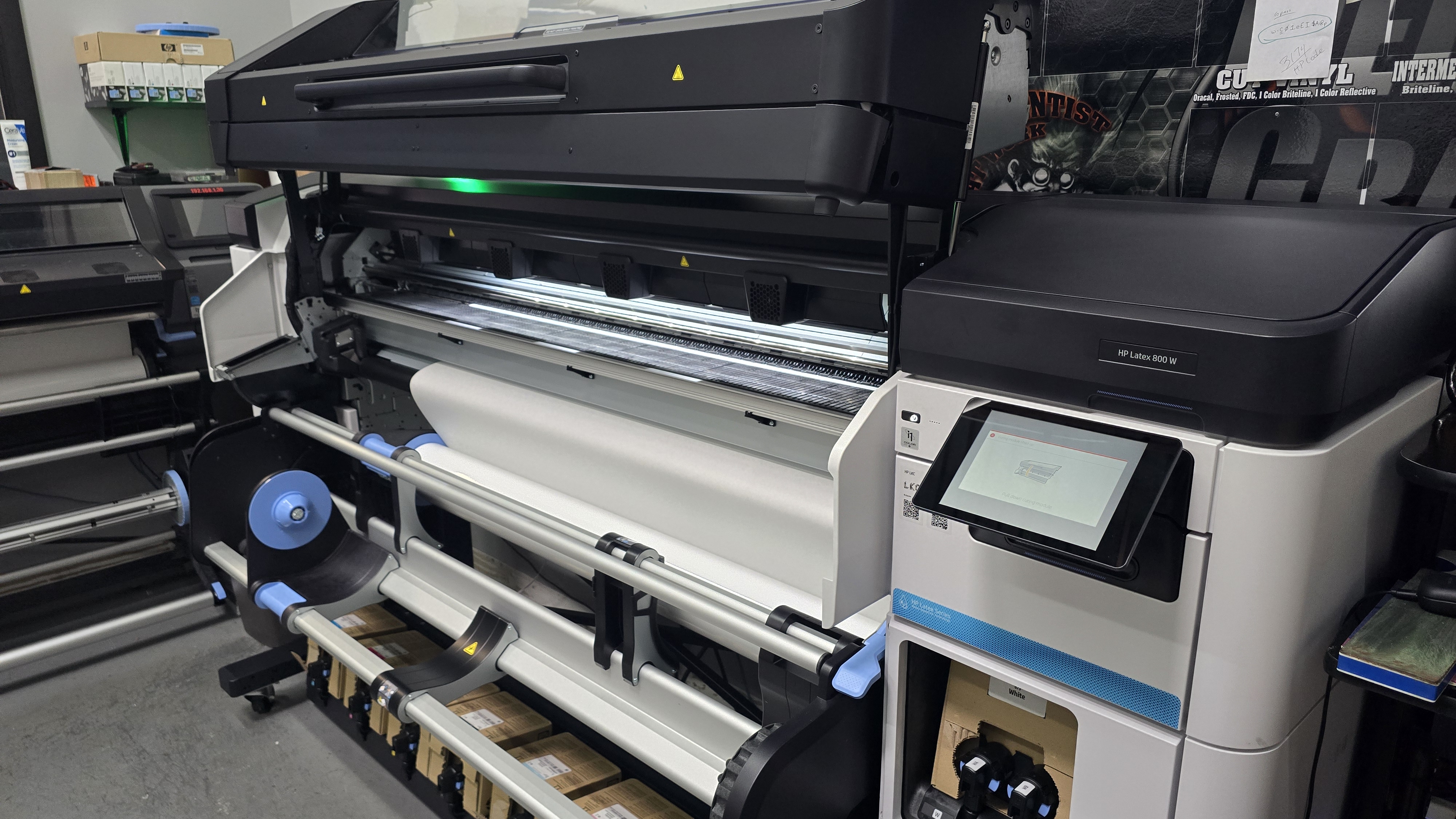 2023 Hewlett-Packard 800w