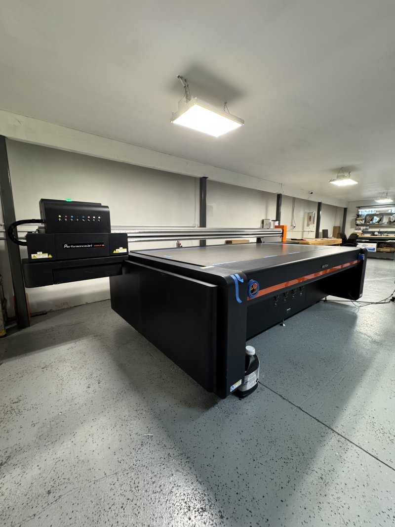 2023 Mutoh 2508UF