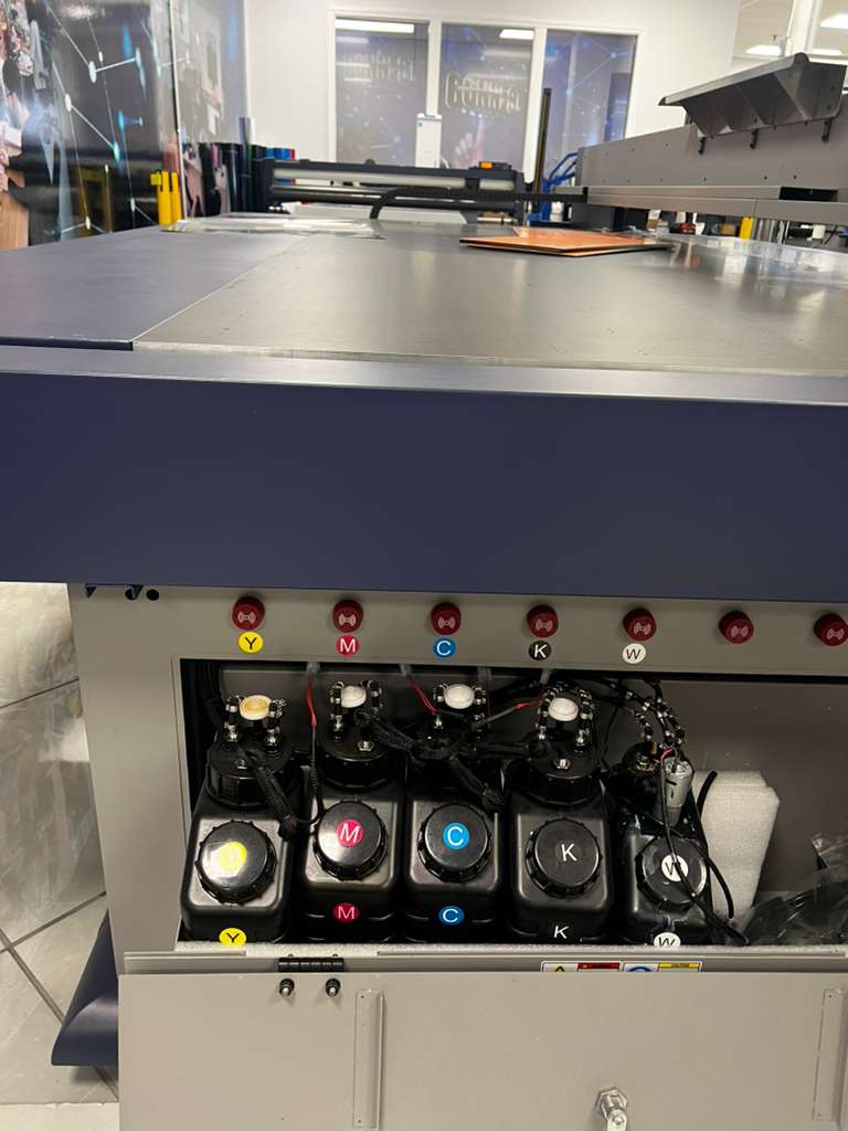 2022 Vanguard VKL 300D-HS
