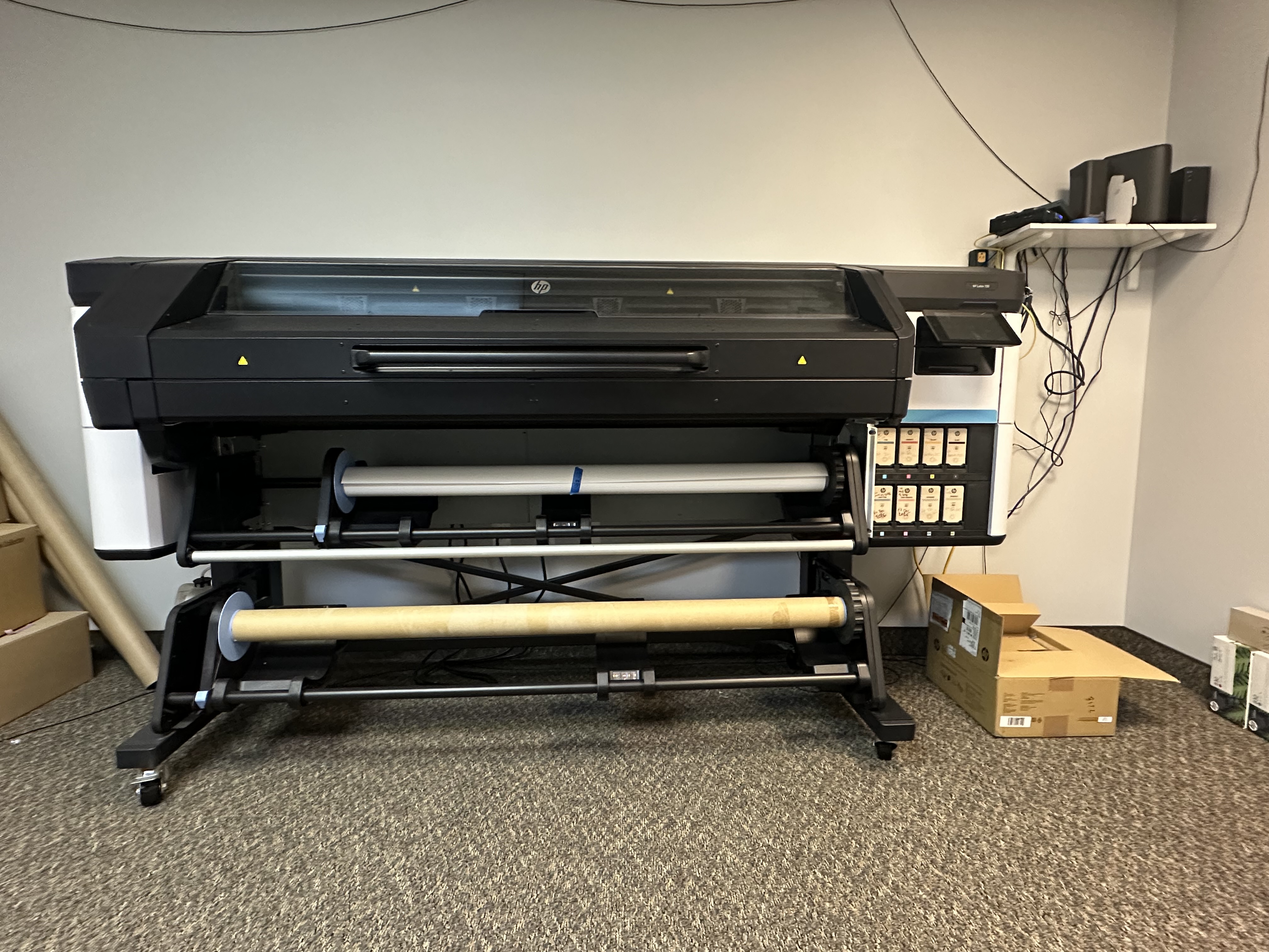 2021 Hewlett-Packard Latex 700