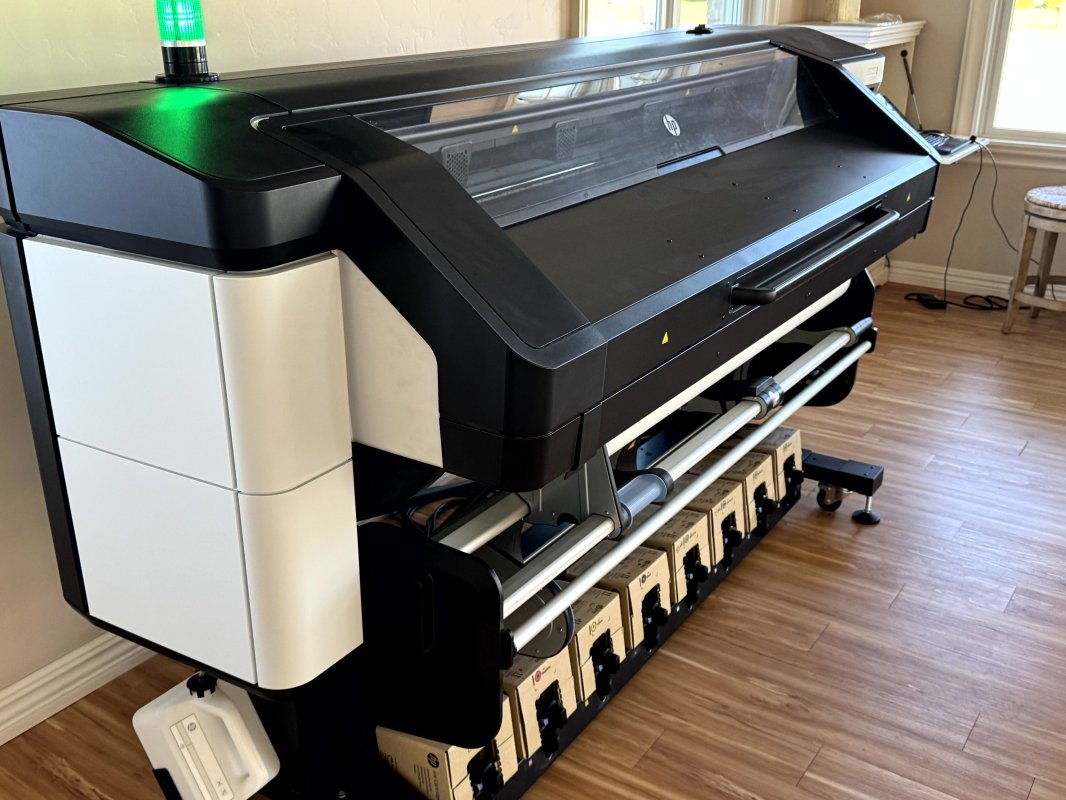 2021 Hewlett-Packard 800w Latex