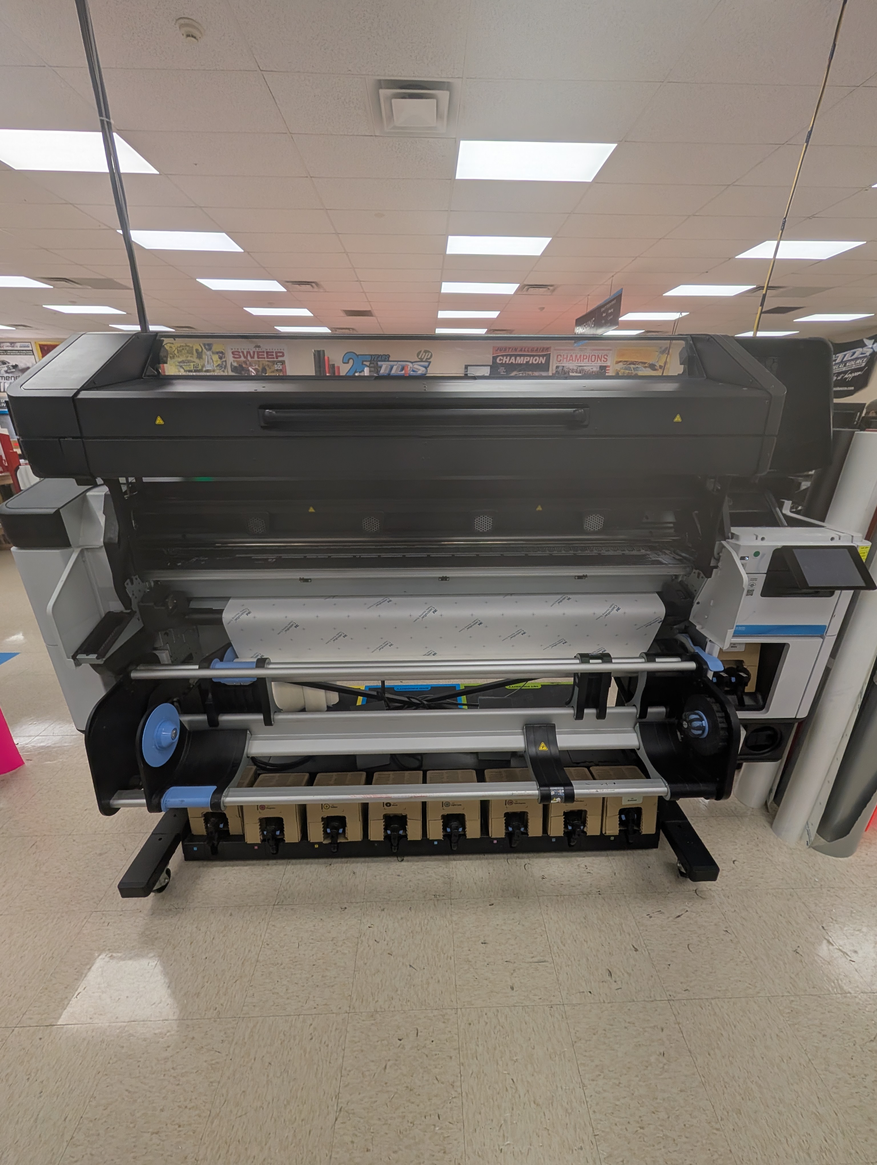 2021 Hewlett-Packard Latex 800W